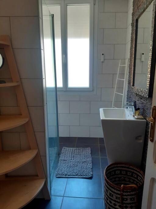 פרפיניין Charmante Maison De Ville Avec Jardin מראה חיצוני תמונה